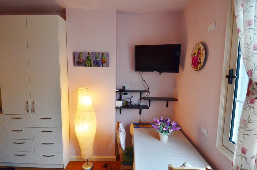 Studio Silva Tirana Bagian luar foto